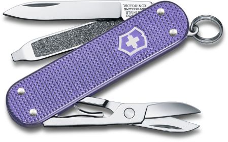 2025 VICTORINOX Classic SD Alox, Electric Lavender